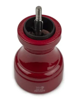 Peugeot Saveurs Bistro Moulin à poivre manuel en bois laqué, rouge passion, 10 cm - 4" -><noscript><img width=