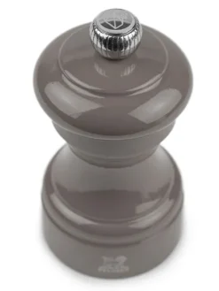 Peugeot Saveurs Bistro Moulin à sel manuel en bois laqué, gris taupe, 10 cm - 4in. -><noscript><img width=