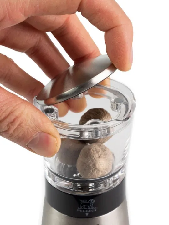 Peugeot Saveurs Daman Moulin à muscade manuel en inox et acryl 15 cm -> Envie De Design|Envie De Saveurs