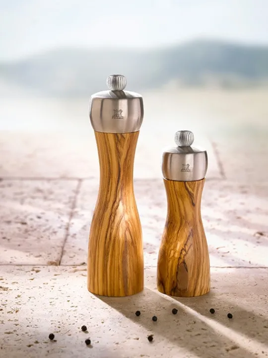 Peugeot Saveurs Fidji Moulin à poivre manuel en bois d' et inox 15cm -> Moulins À Poivre