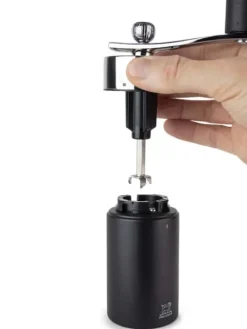 Peugeot Saveurs Isen Moulin à muscade manuel en bois, noir mat, 16 cm - 6,25" -><noscript><img width=