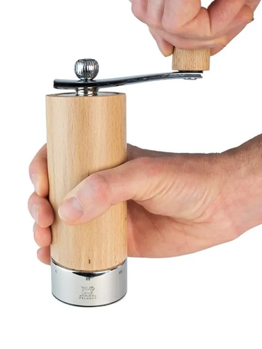 Peugeot Saveurs Isen Moulin à poivre à manivelle en bois et inox, naturel, u'select, 18 cm - 7" -> Envie De Design|Envie De Saveurs