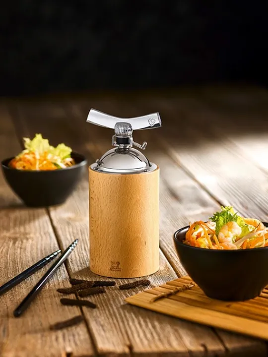 Peugeot Saveurs Isen moulin à poivres longs et gros grains de poivre manuel en bois couleur naturel 16 cm - 6,25" -> Envie De Saveurs|Moulins À Poivre