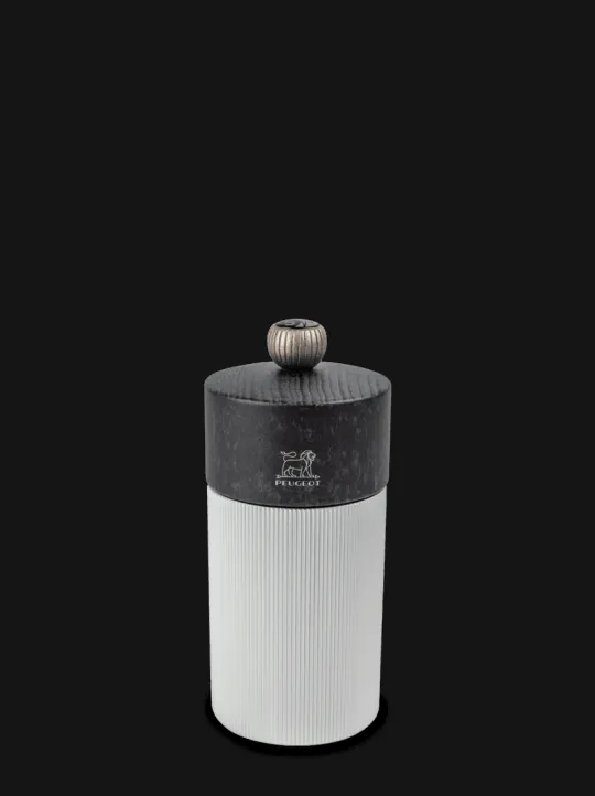 Peugeot Saveurs Line Moulin à sel manuel, alu et graphite, 12 cm - 4,75in -> Envie De Design|Moulins À Sel Et Salières