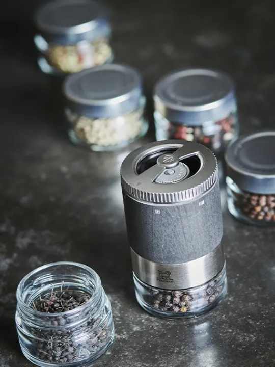 Peugeot Saveurs Maestro 3 réservoirs vides pour moulin à poivre manuel maestro et un feutre -> Envie De Saveurs|Accessoires Moulins