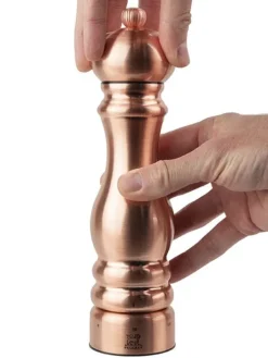Peugeot Saveurs Paris chef Moulin à poivre manuel en inox, , u'select, 22 cm - 8,75" -><noscript><img width=