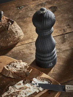 Peugeot Saveurs Paris nature black Moulin à sel manuel en bois upcyclé, noir, 30 cm - 12in -><noscript><img width=